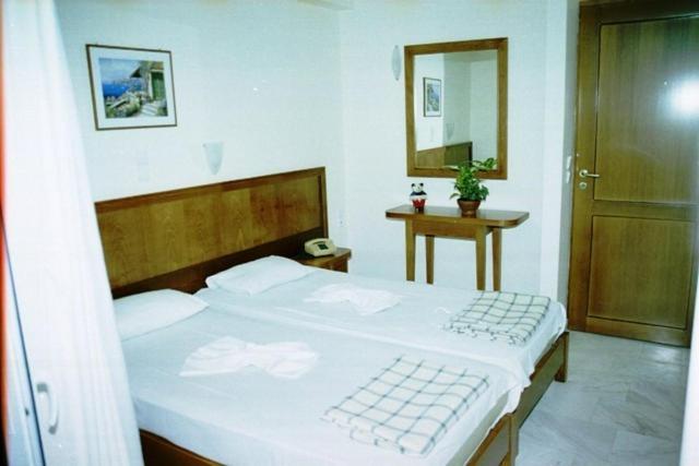 خانيا Nea Elena Apartments الغرفة الصورة